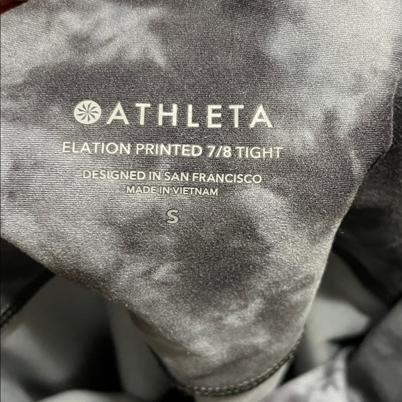 Athleta Elation Printed 7/8 Tight Leggings Dance All Night Black Tie-Dye Small - Picture 2 of 9